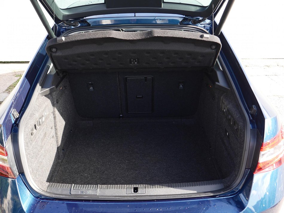 Škoda Superb III 2.0 TDi 