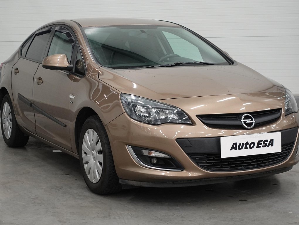 Opel Astra 1.4i 