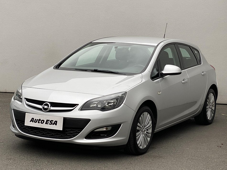 Opel Astra 1.6 i Active