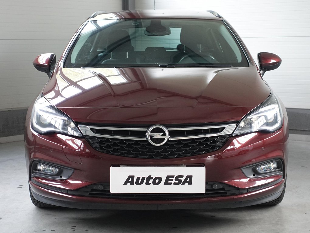 Opel Astra 1.4T 