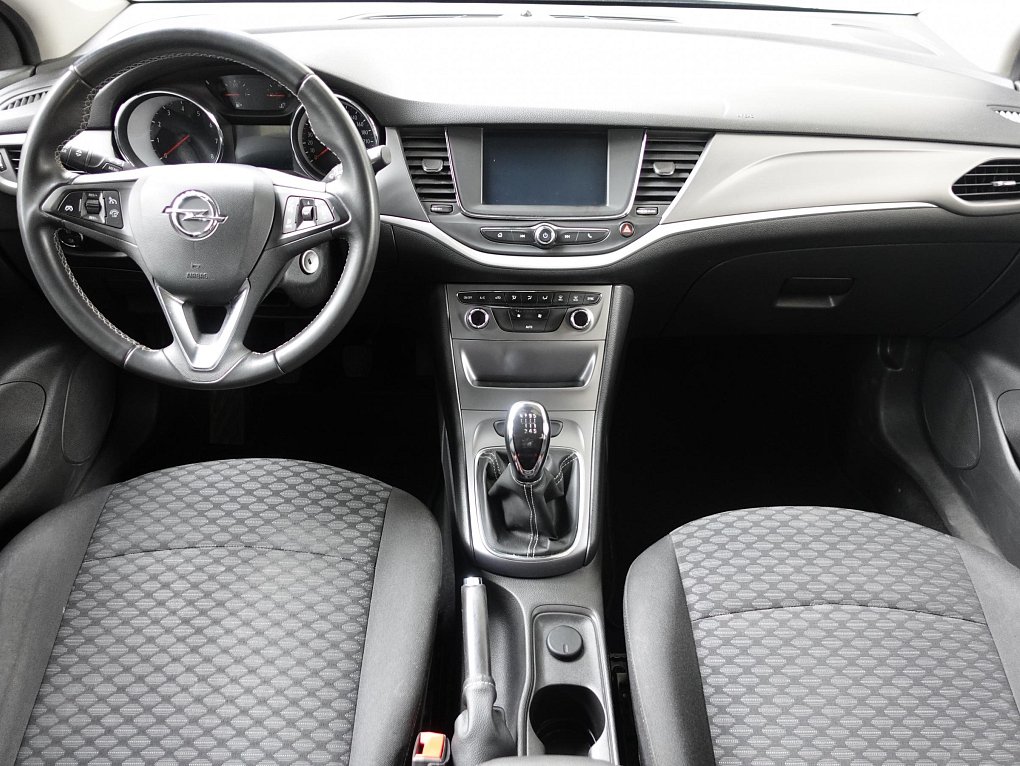Opel Astra 1.4T 