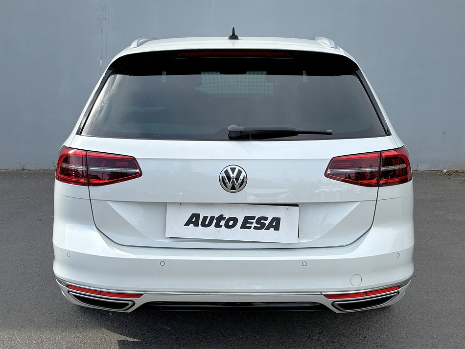 Volkswagen Passat 2.0 TSi R-Line