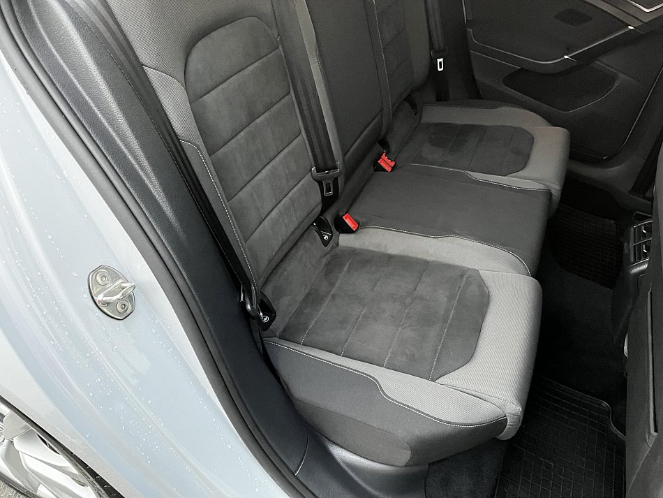 Volkswagen Golf 1.0 TSI Marathon