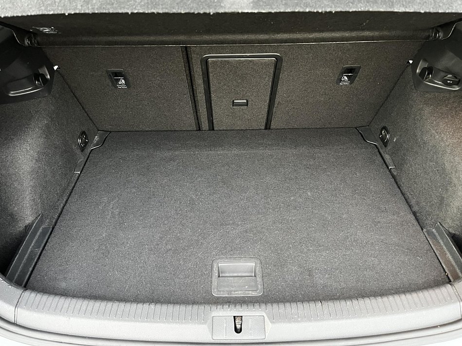 Volkswagen Golf 1.0 TSI Marathon