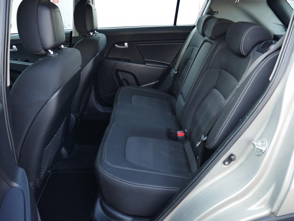 Kia Sportage 1.7 CRDi 