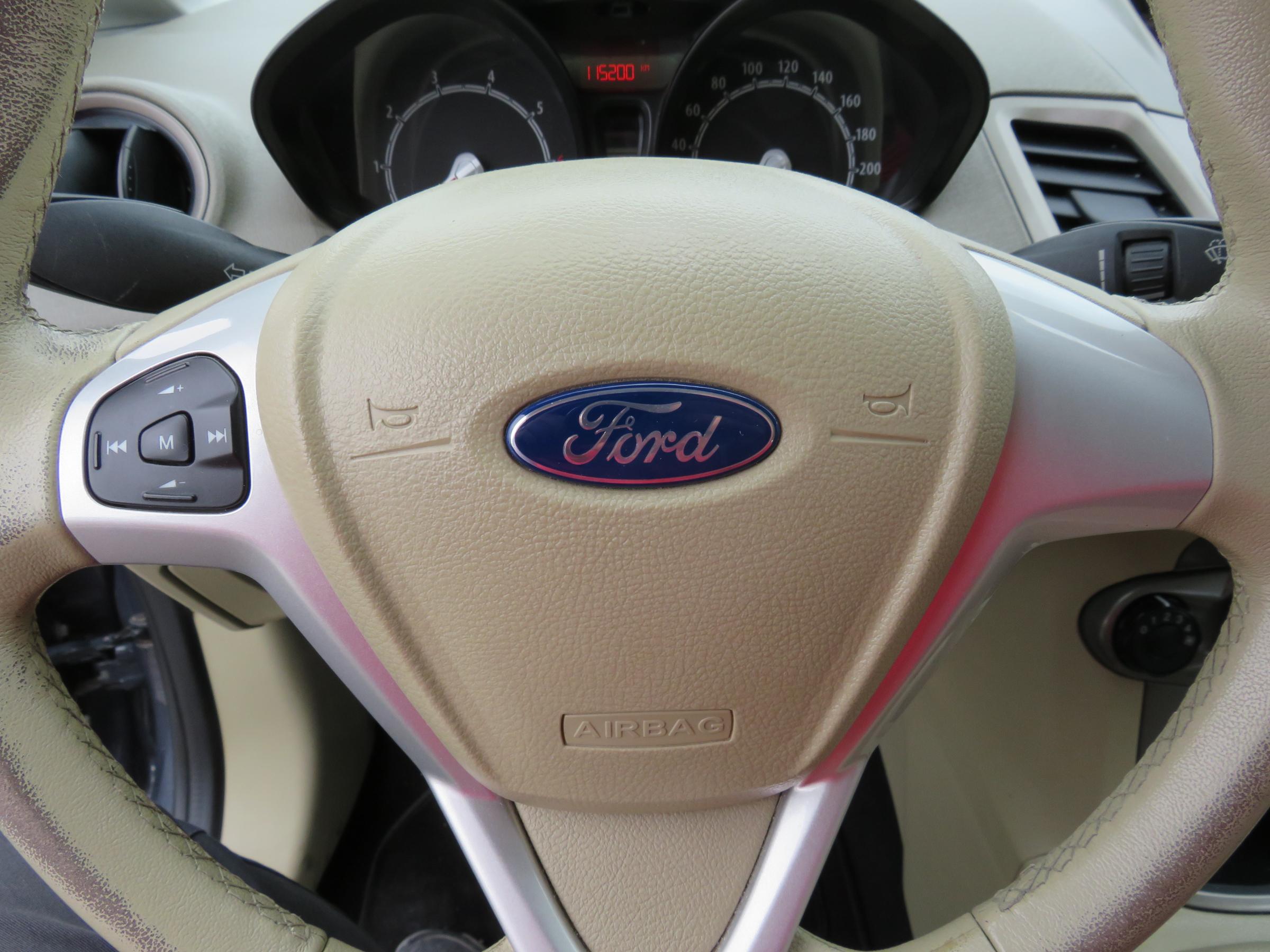 Ford Fiesta, 2011 - pohled č. 17
