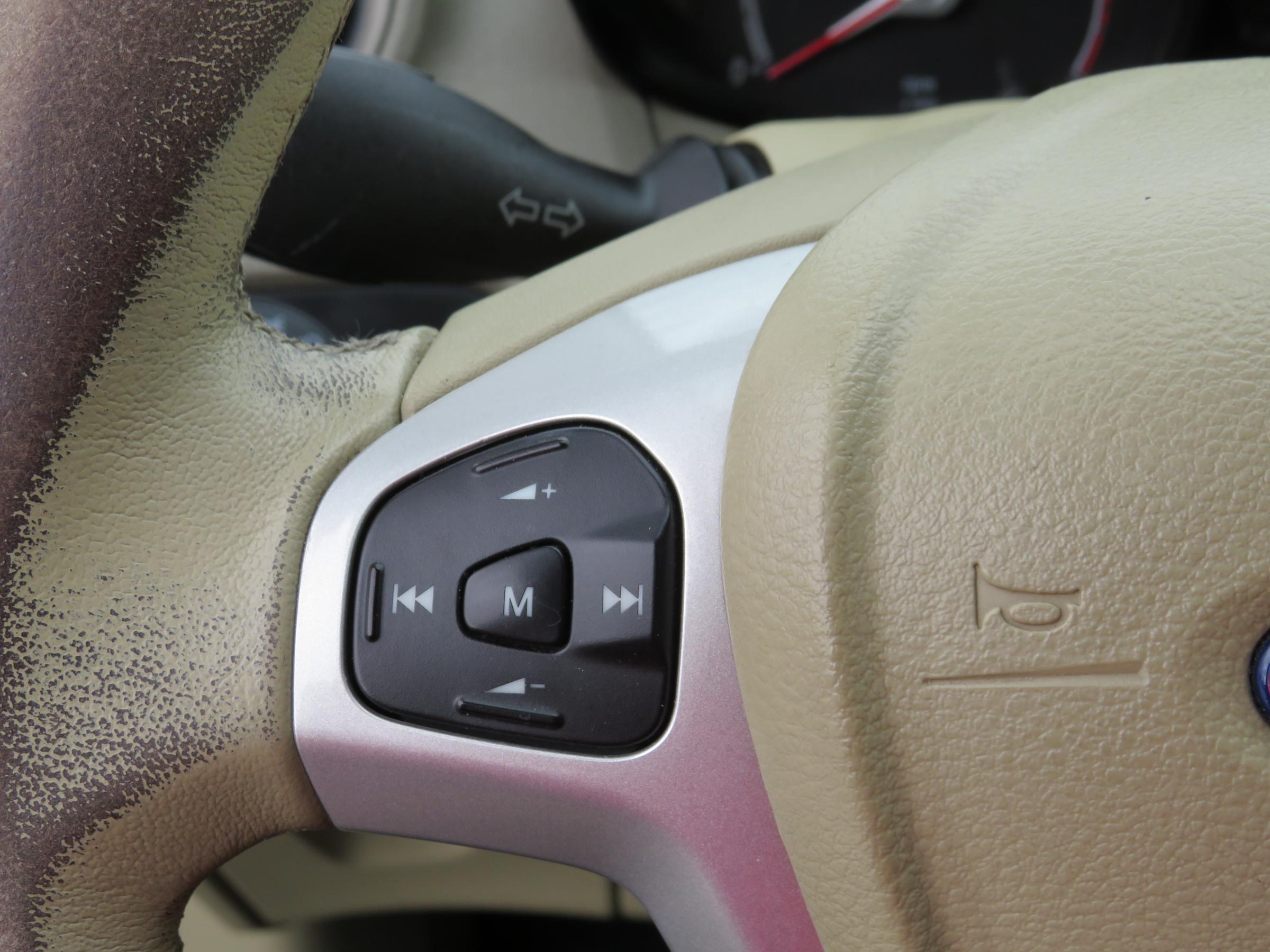 Ford Fiesta, 2011 - pohled č. 18