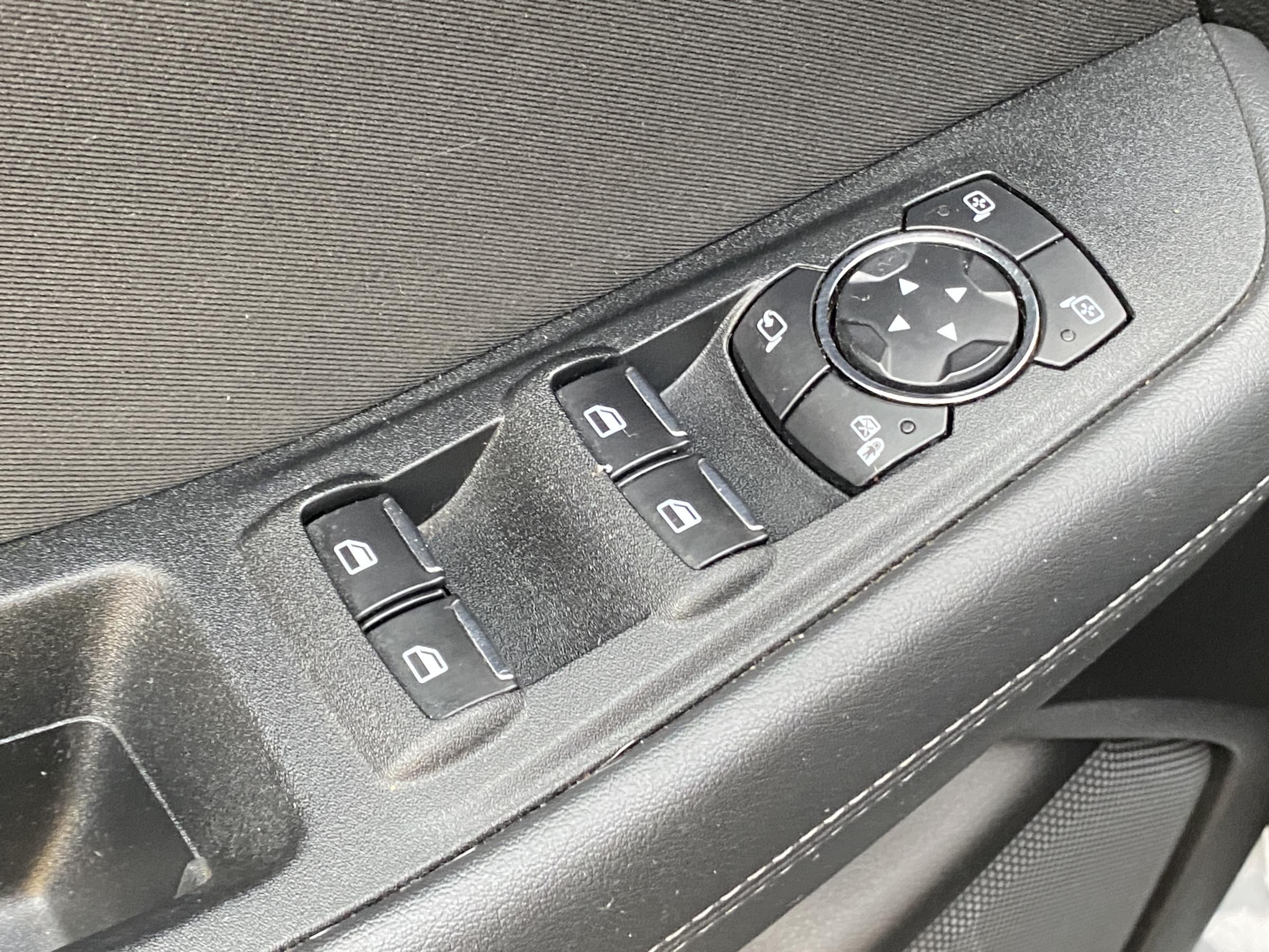 Ford S-MAX, 2019 - pohled č. 13