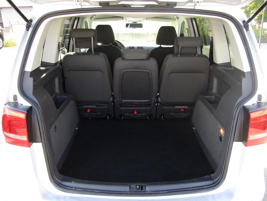 Volkswagen Touran 1.6 TDi Business