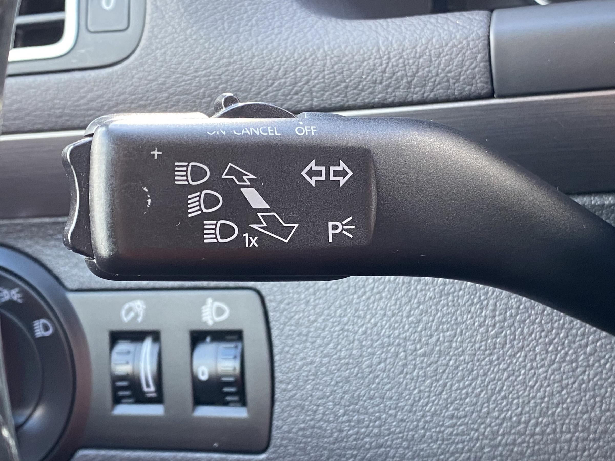 Volkswagen Touran, 2010 - pohled č. 13