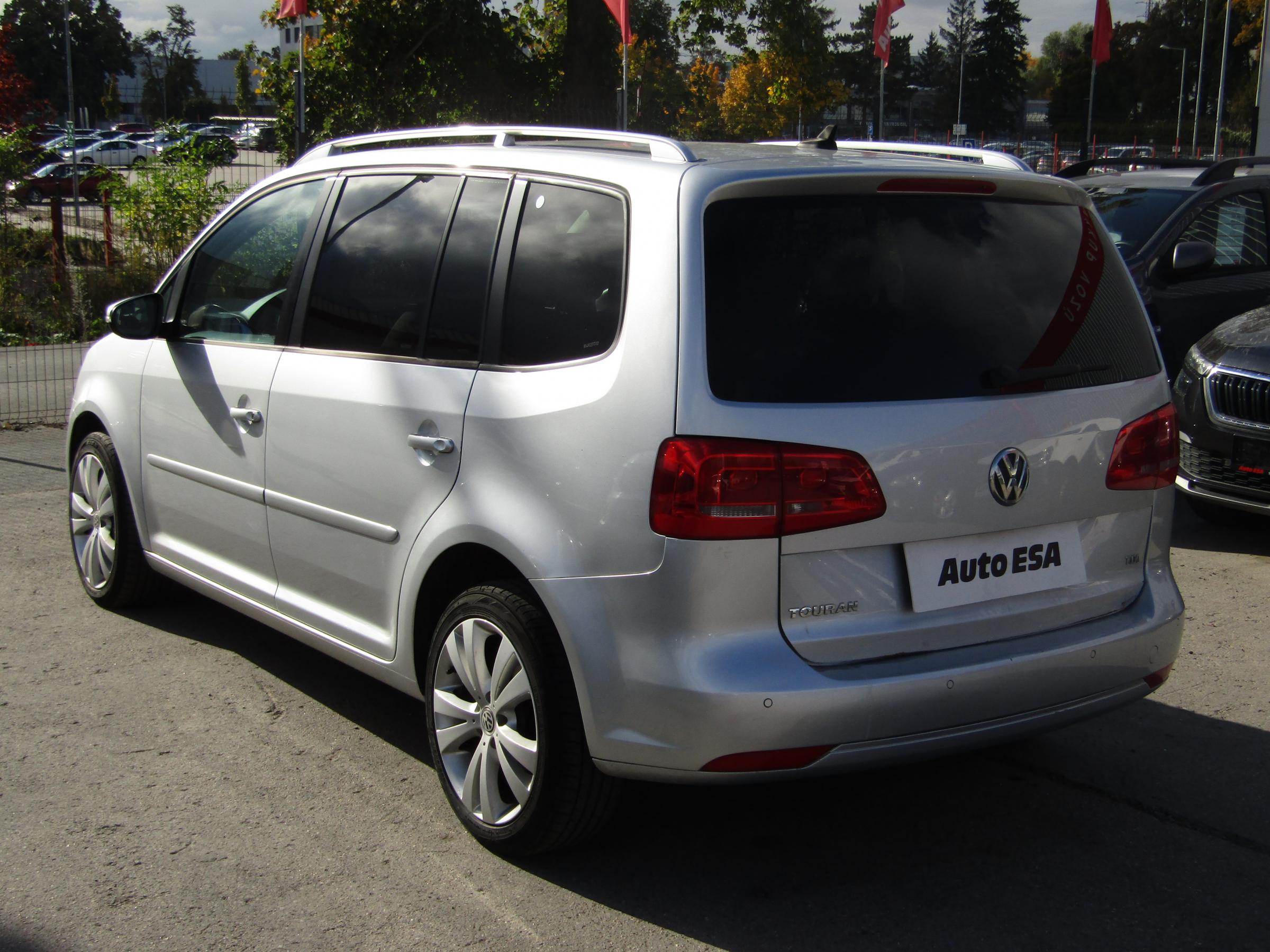 Volkswagen Touran, 2010 - pohled č. 6