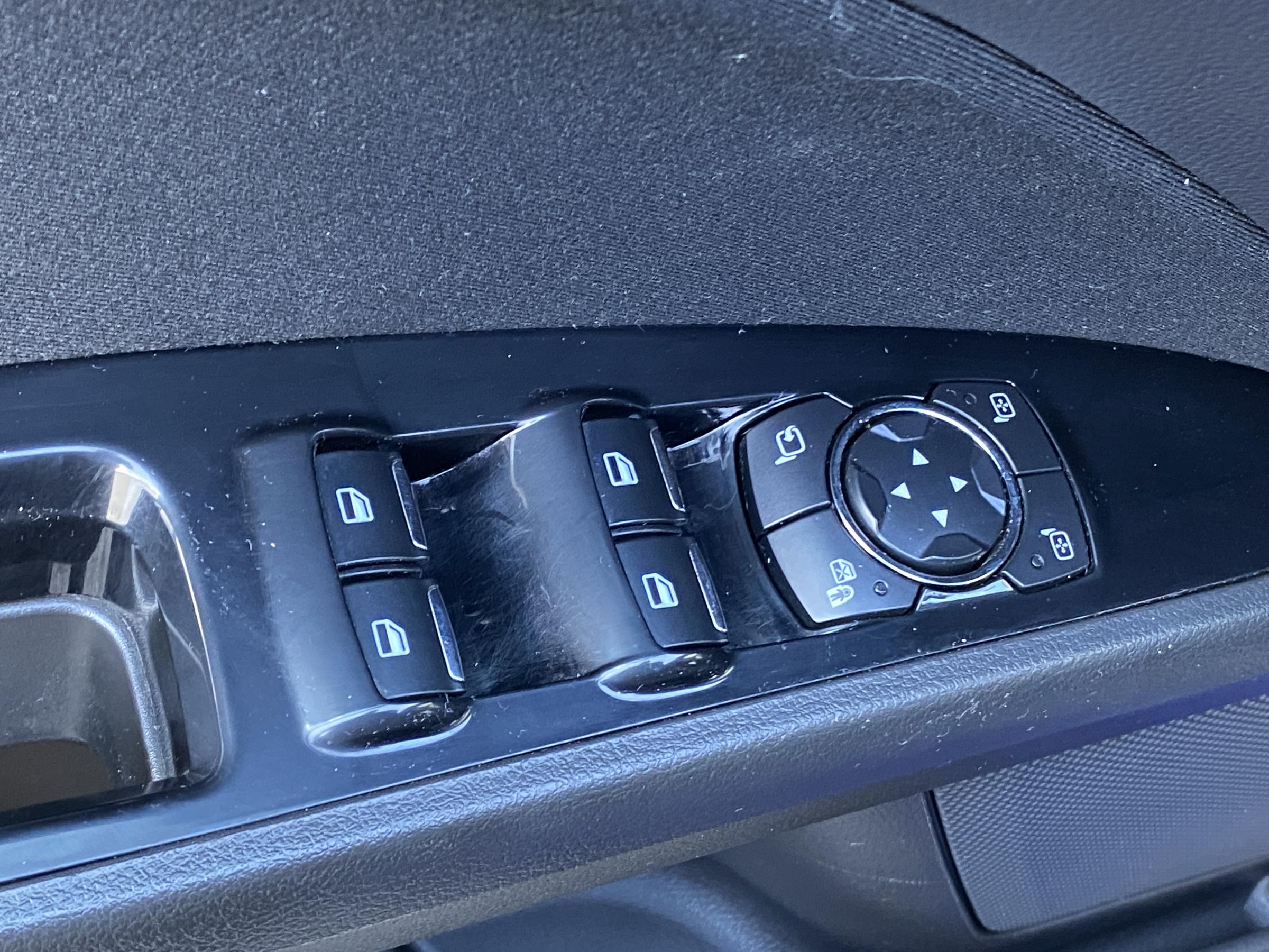 Ford Mondeo, 2015 - pohled č. 12