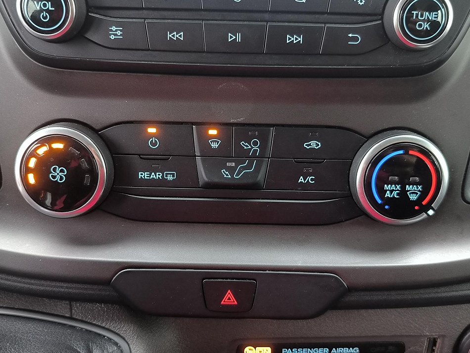 Ford Transit Custom 2.0TDCi Trend L2 9míst