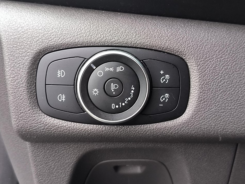 Ford Transit Custom 2.0TDCi Trend L2 9míst