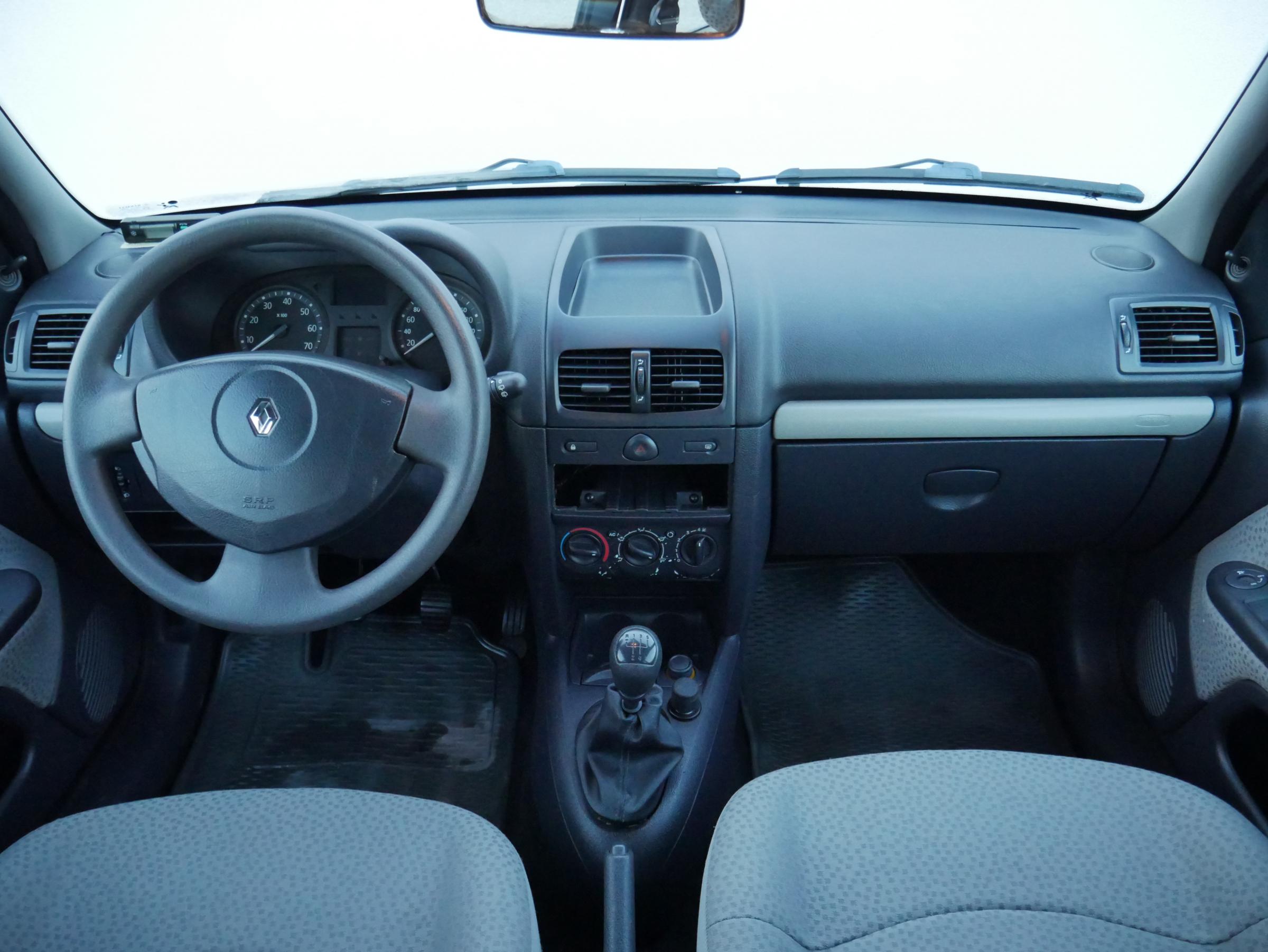 Renault Clio, 2006 - pohled č. 8