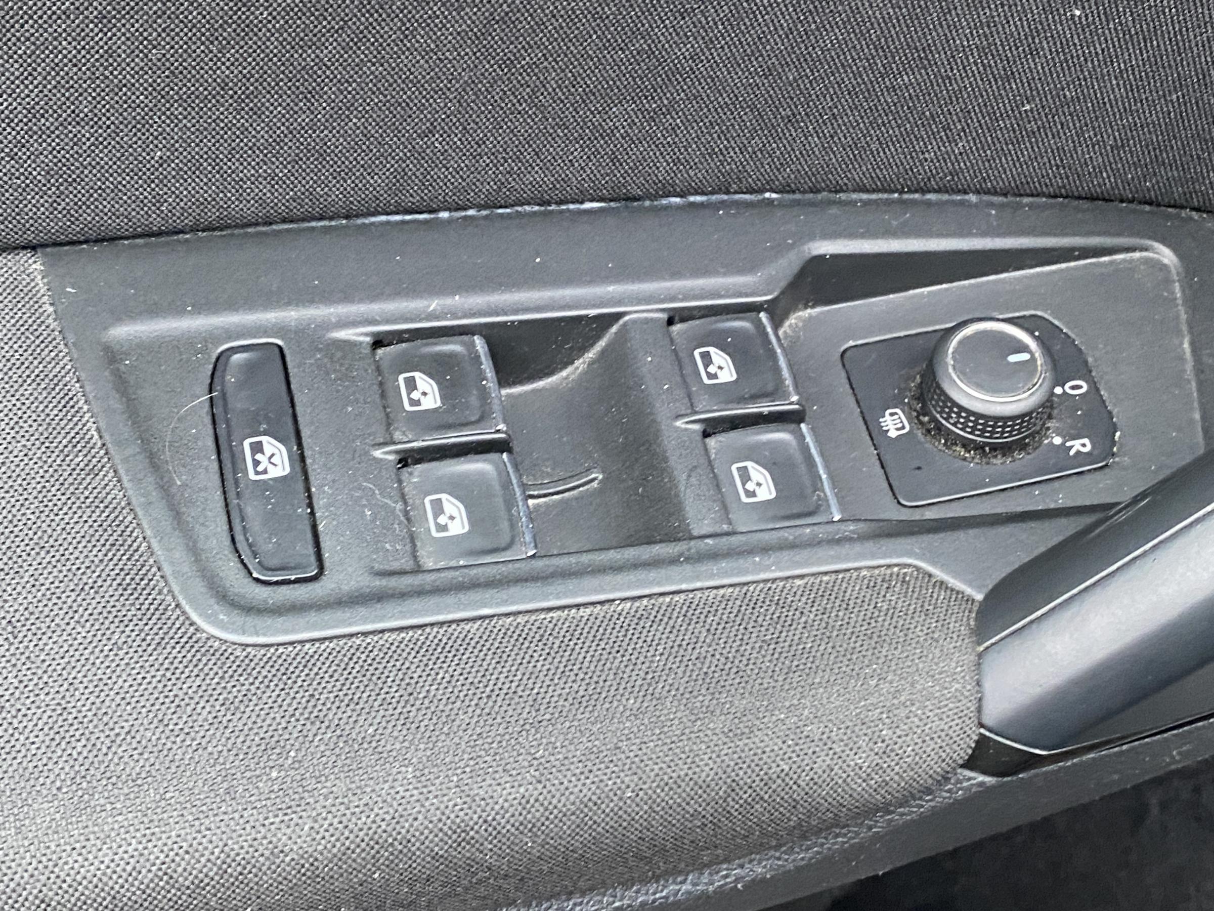 Volkswagen Tiguan, 2017 - pohled č. 12