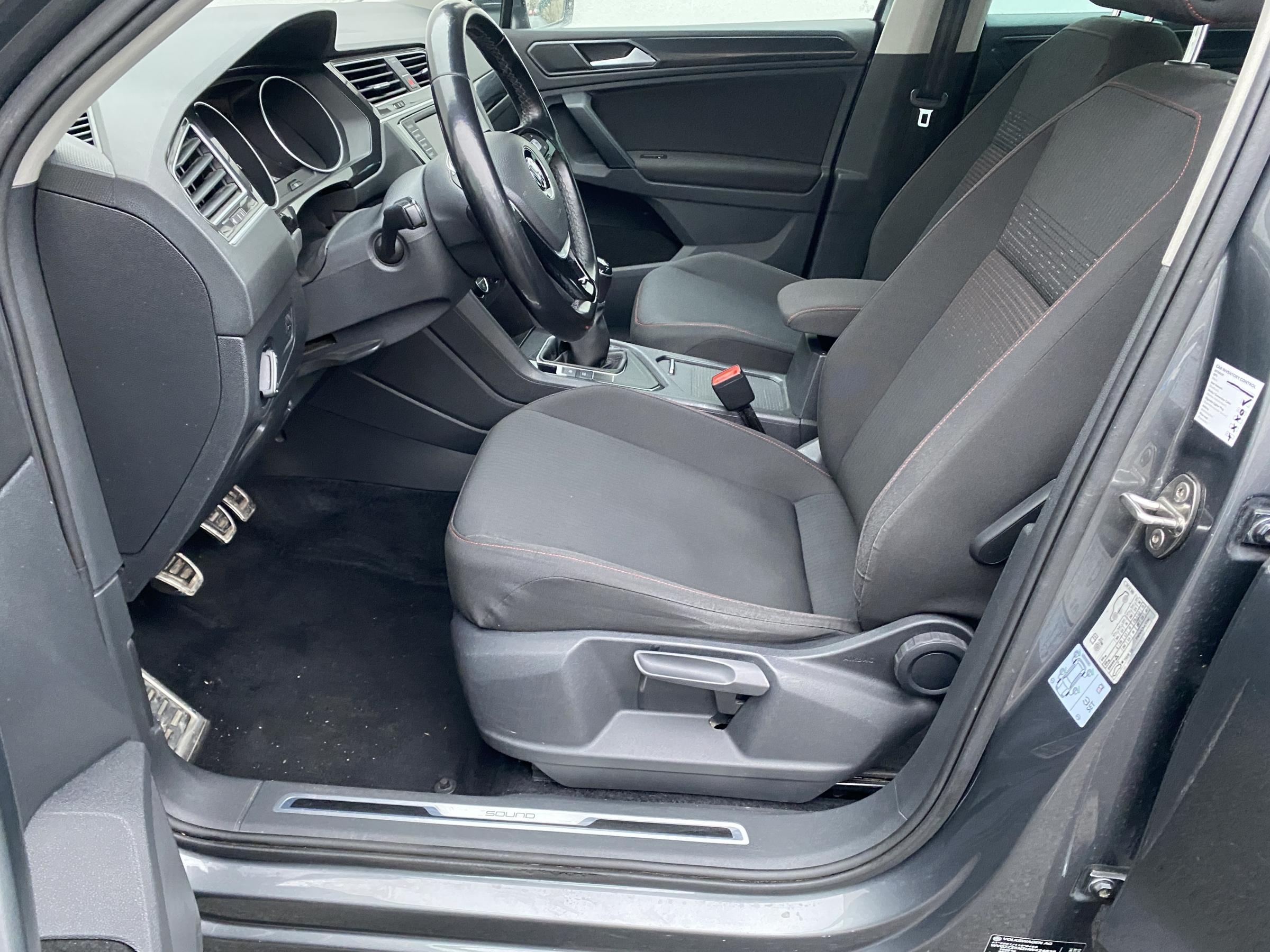 Volkswagen Tiguan, 2017 - pohled č. 9