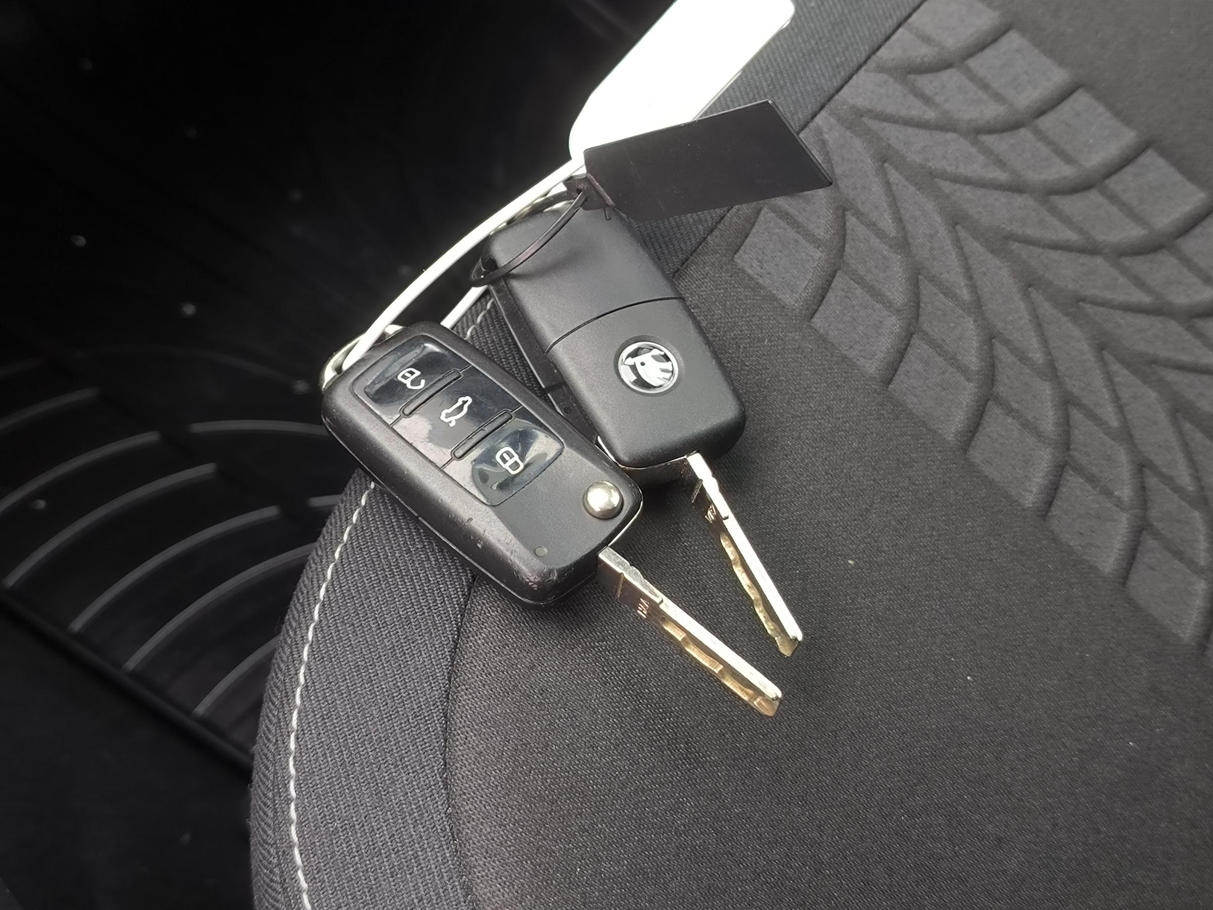 Škoda Yeti, 2014 - pohled č. 19