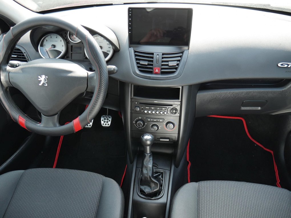 Peugeot 207 1.4i 