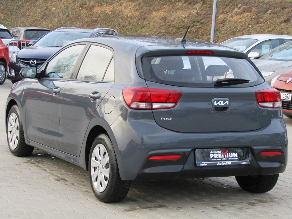 Kia Rio 1.2i 