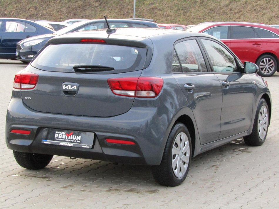 Kia Rio 1.2i 