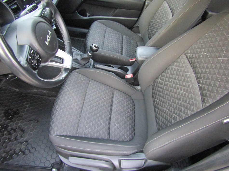 Kia Rio 1.2i 