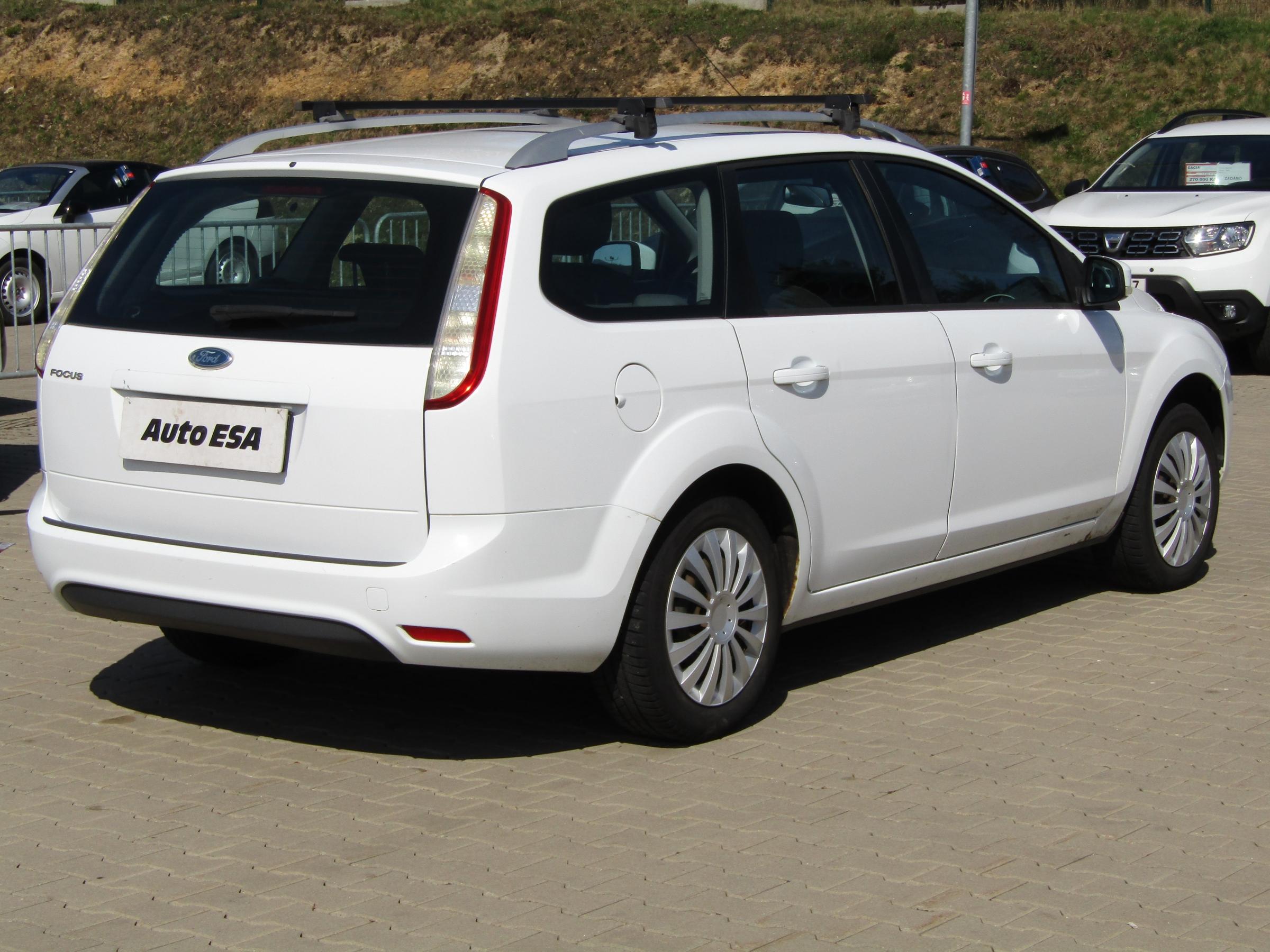 Ford Focus, 2010 - pohled č. 4