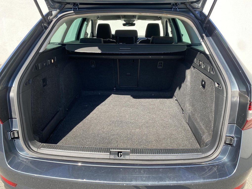 Škoda Superb III 2.0 TDi Style