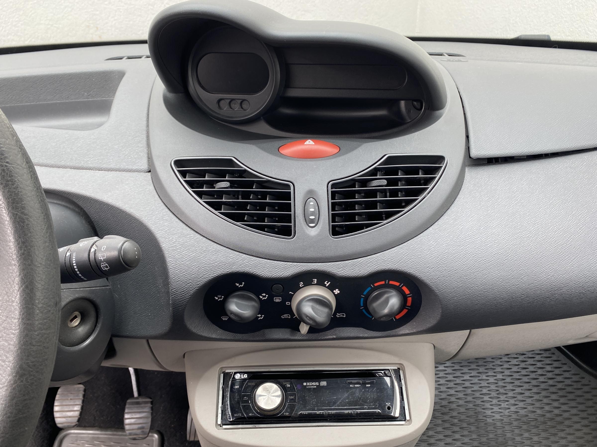 Renault Twingo, 2008 - pohled č. 10