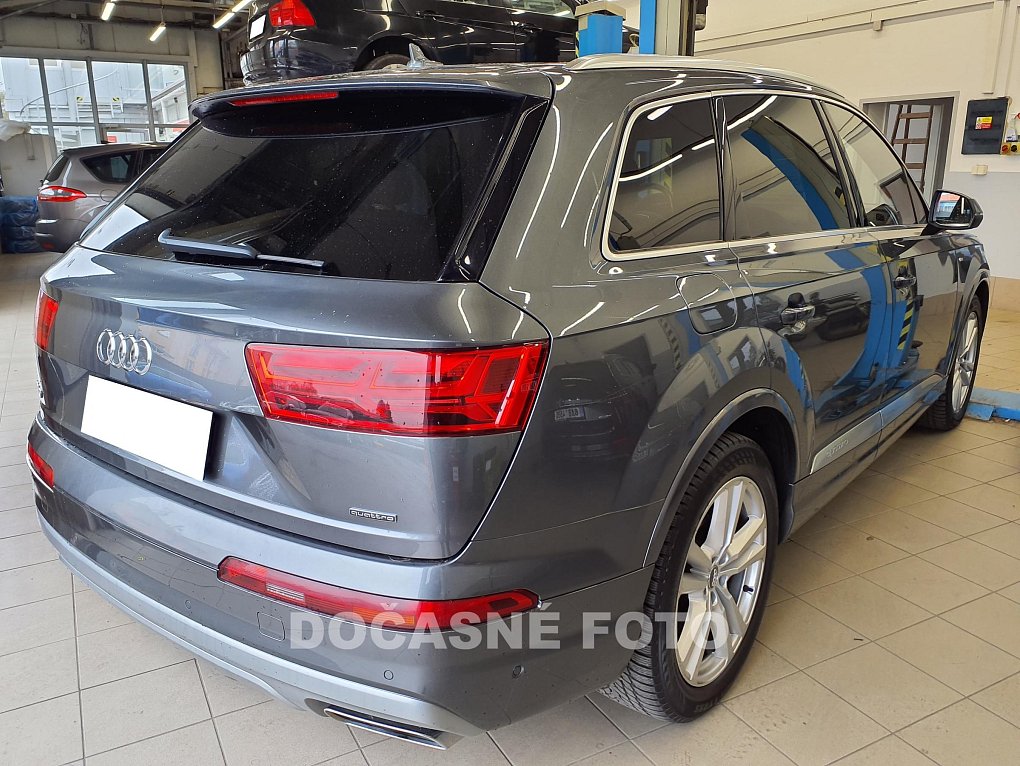Audi Q7 3.0 TDi 