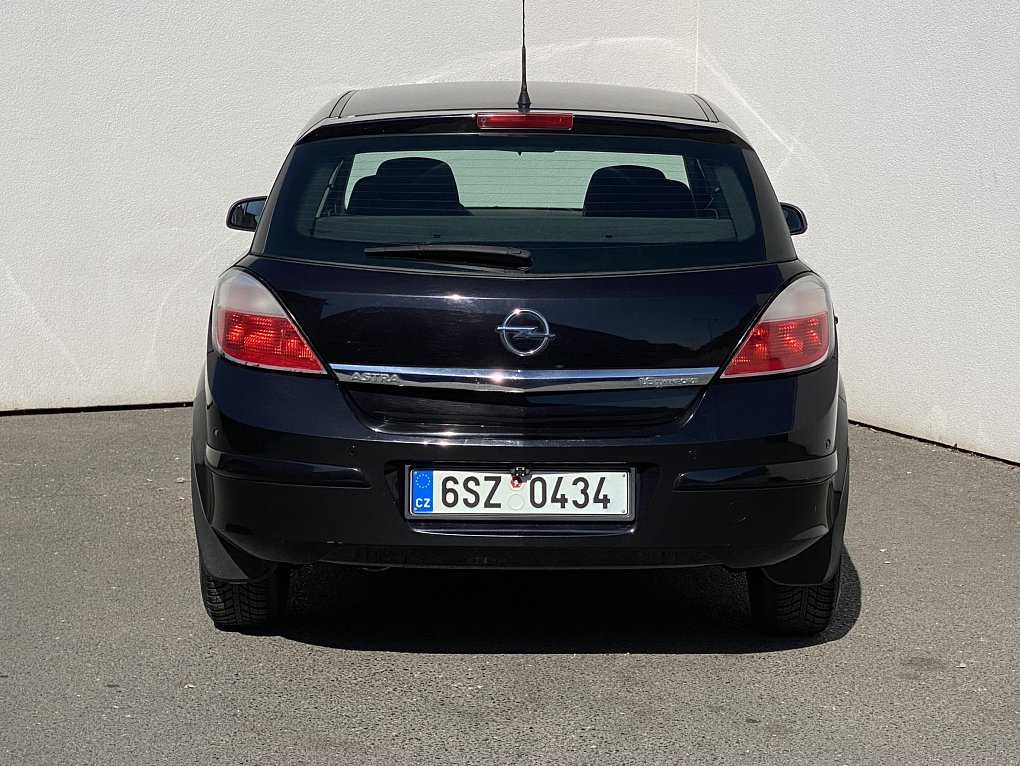 Opel Astra 1.6i 