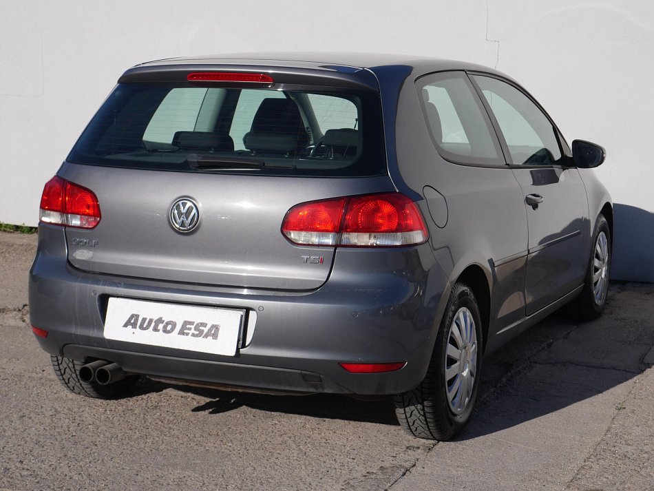 Volkswagen Golf 1.4 TSi 