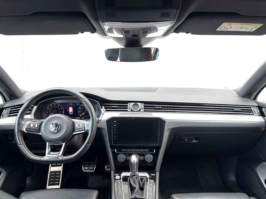 Volkswagen Passat 2.0 TSi R-Line