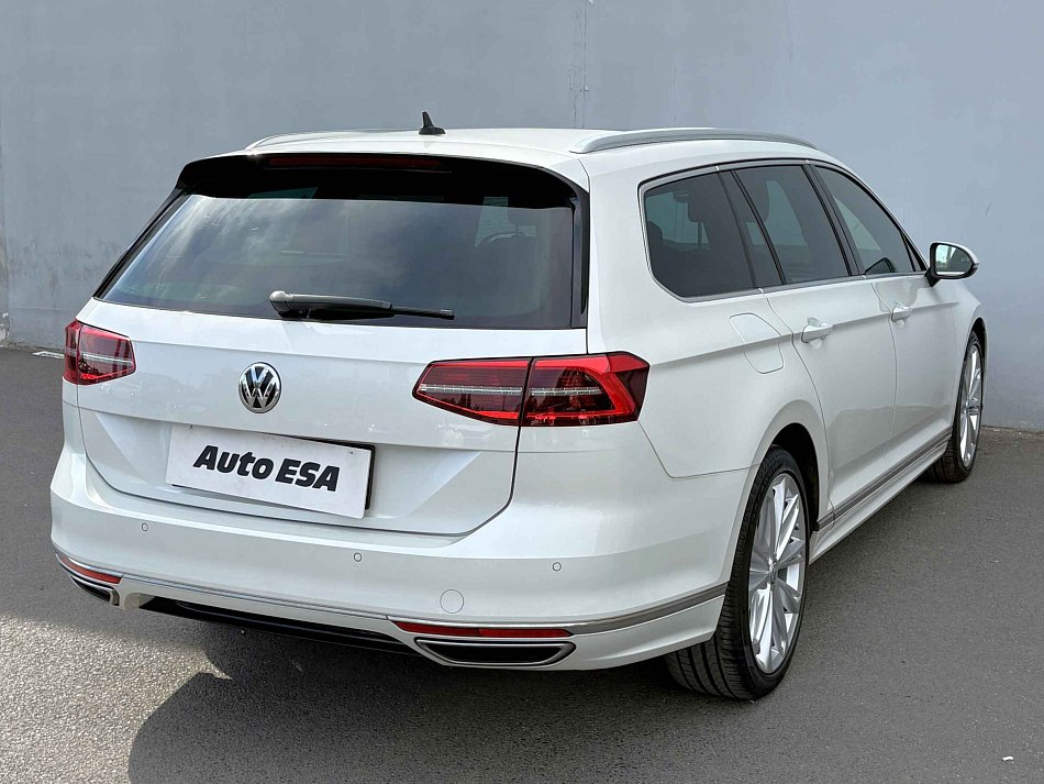 Volkswagen Passat 2.0 TSi R-Line