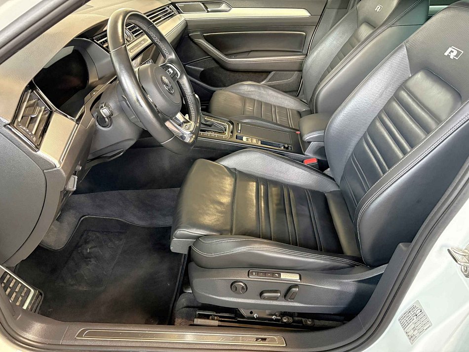 Volkswagen Passat 2.0 TSi R-Line