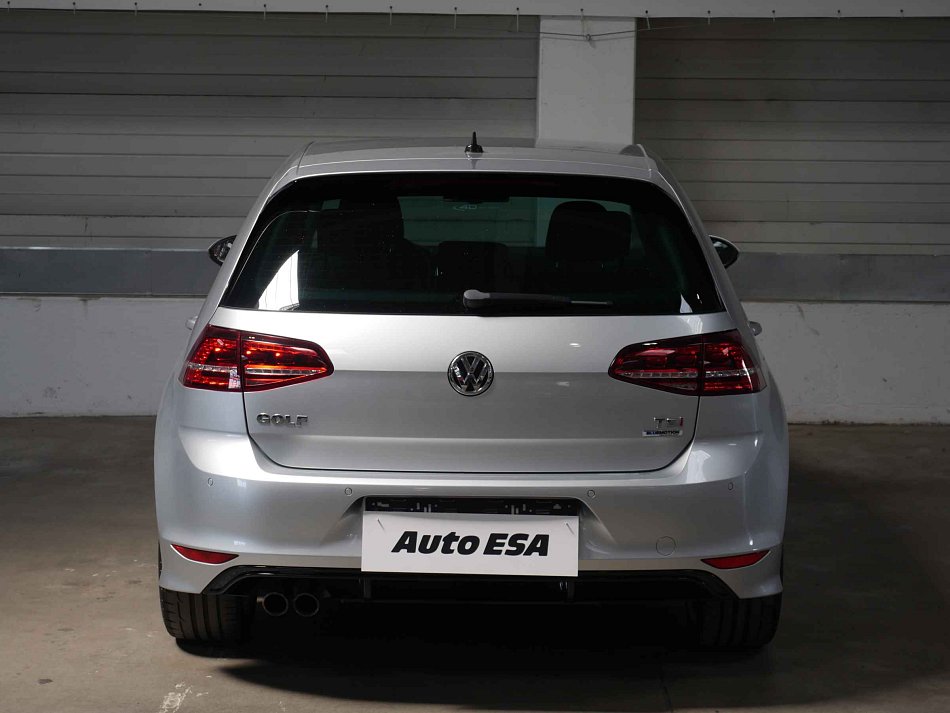 Volkswagen Golf 1.4 TSi CUP R-Line