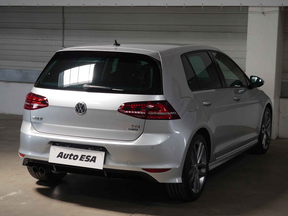 Volkswagen Golf 1.4 TSi CUP R-Line