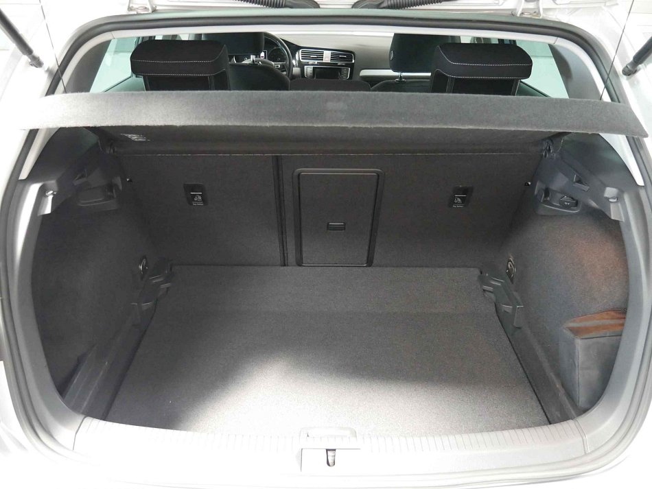 Volkswagen Golf 1.4 TSi CUP R-Line