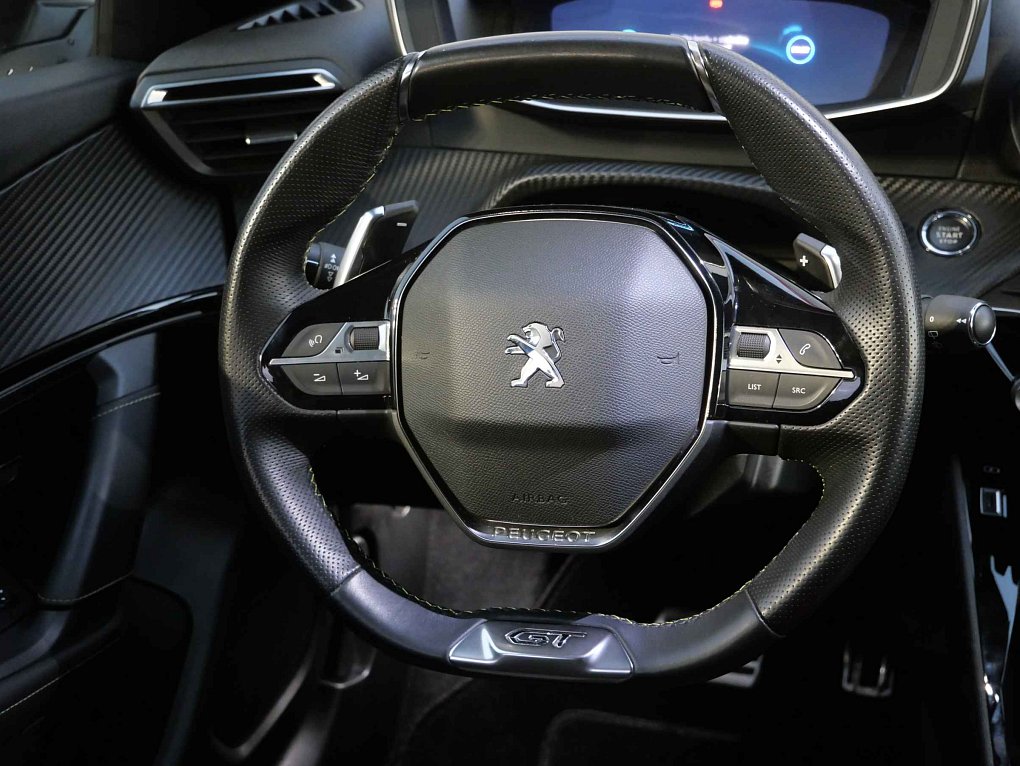Peugeot 2008 1.2 PT GT Line