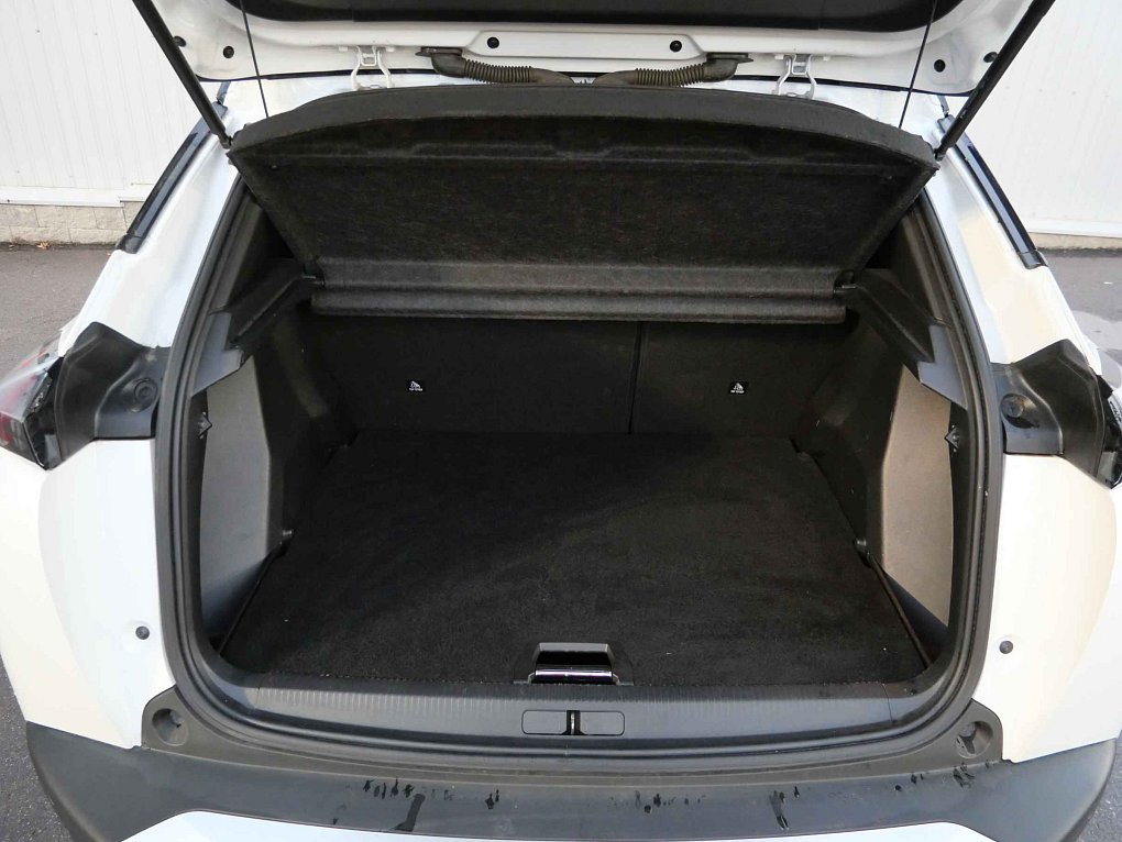 Peugeot 2008 1.2 PT GT Line