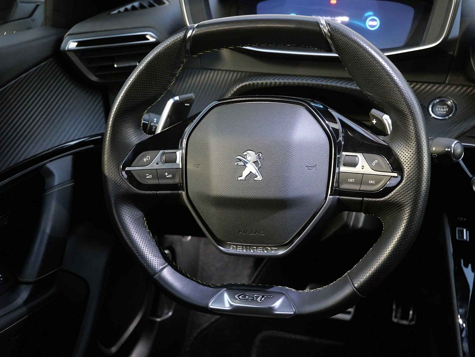 Peugeot 2008 1.2 PT GT Line