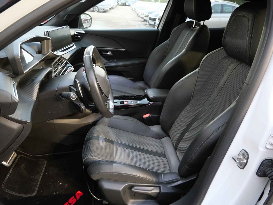 Peugeot 2008 1.2 PT GT Line