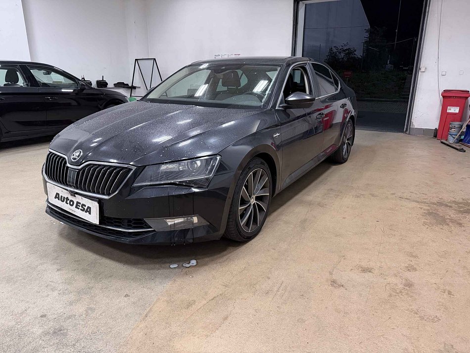 Škoda Superb III 2.0TSi 
