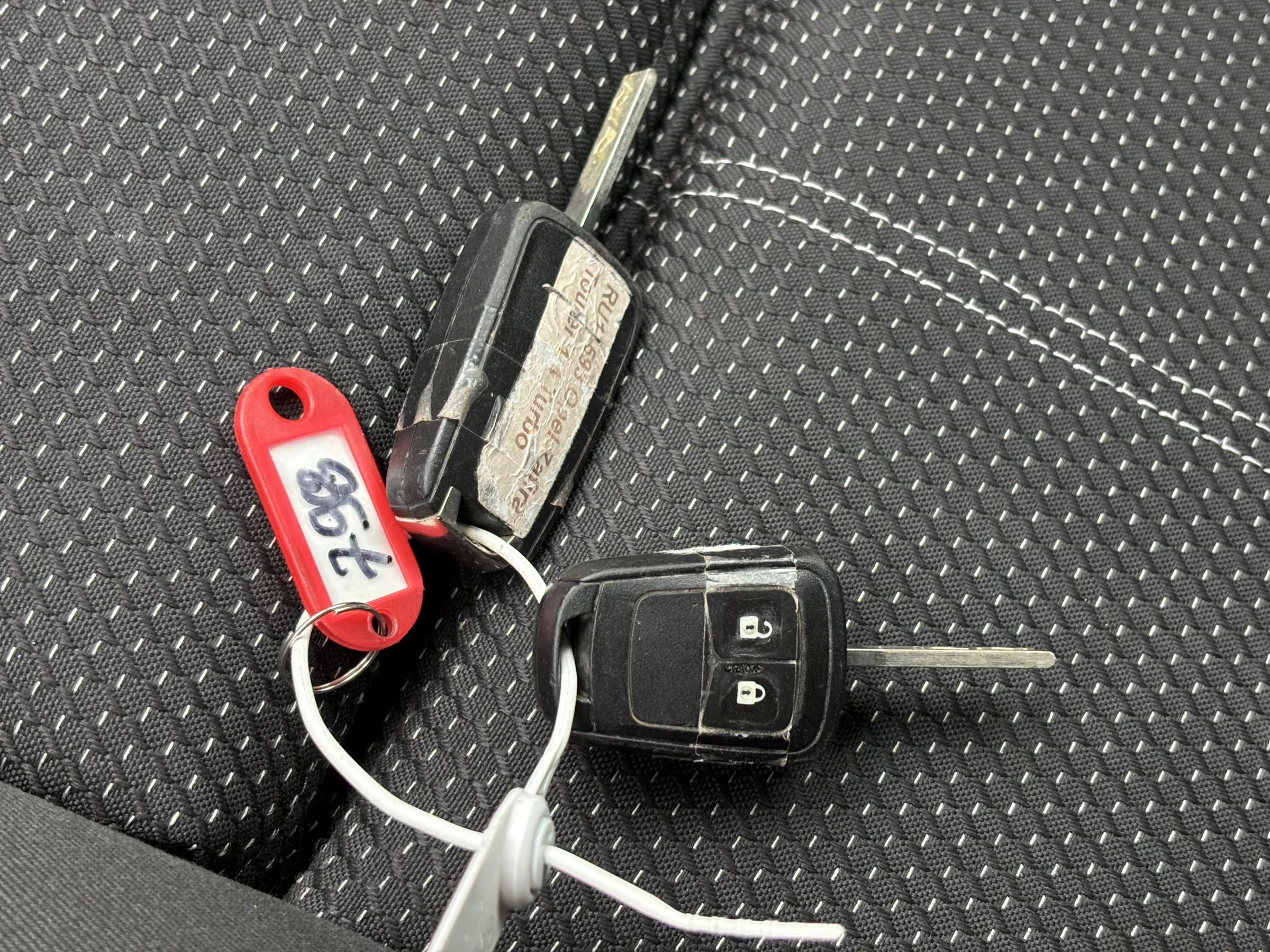 Opel Zafira, 2014 - pohled č. 20