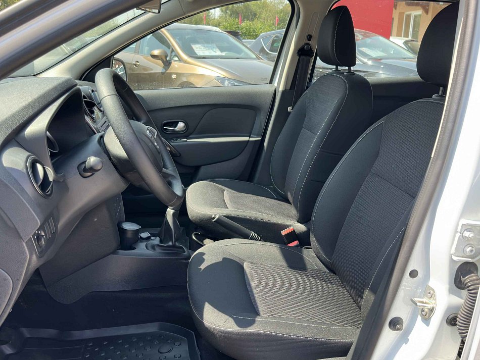 Dacia Logan 1.2 i 