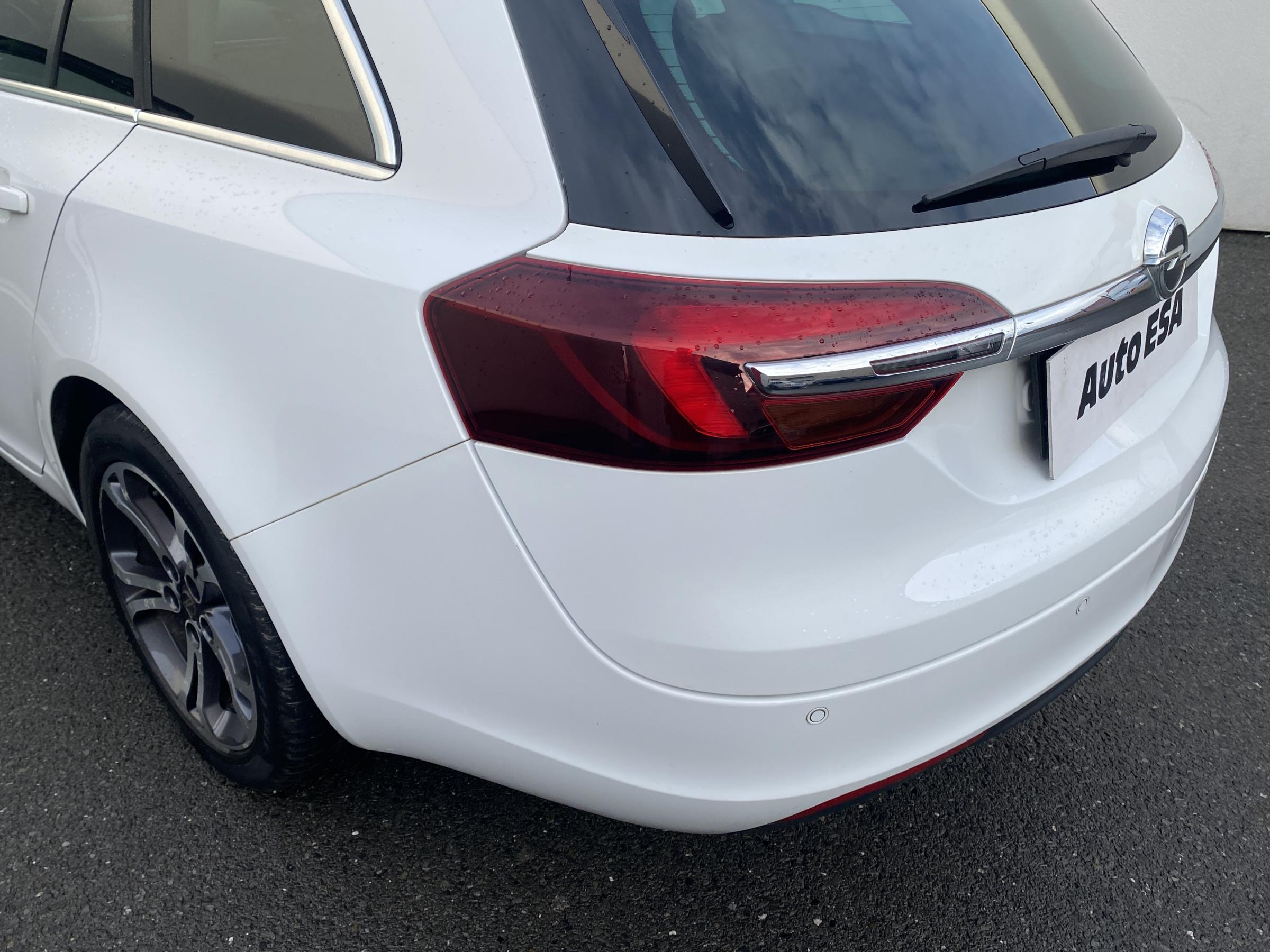 Opel Insignia, 2015 - pohled č. 19