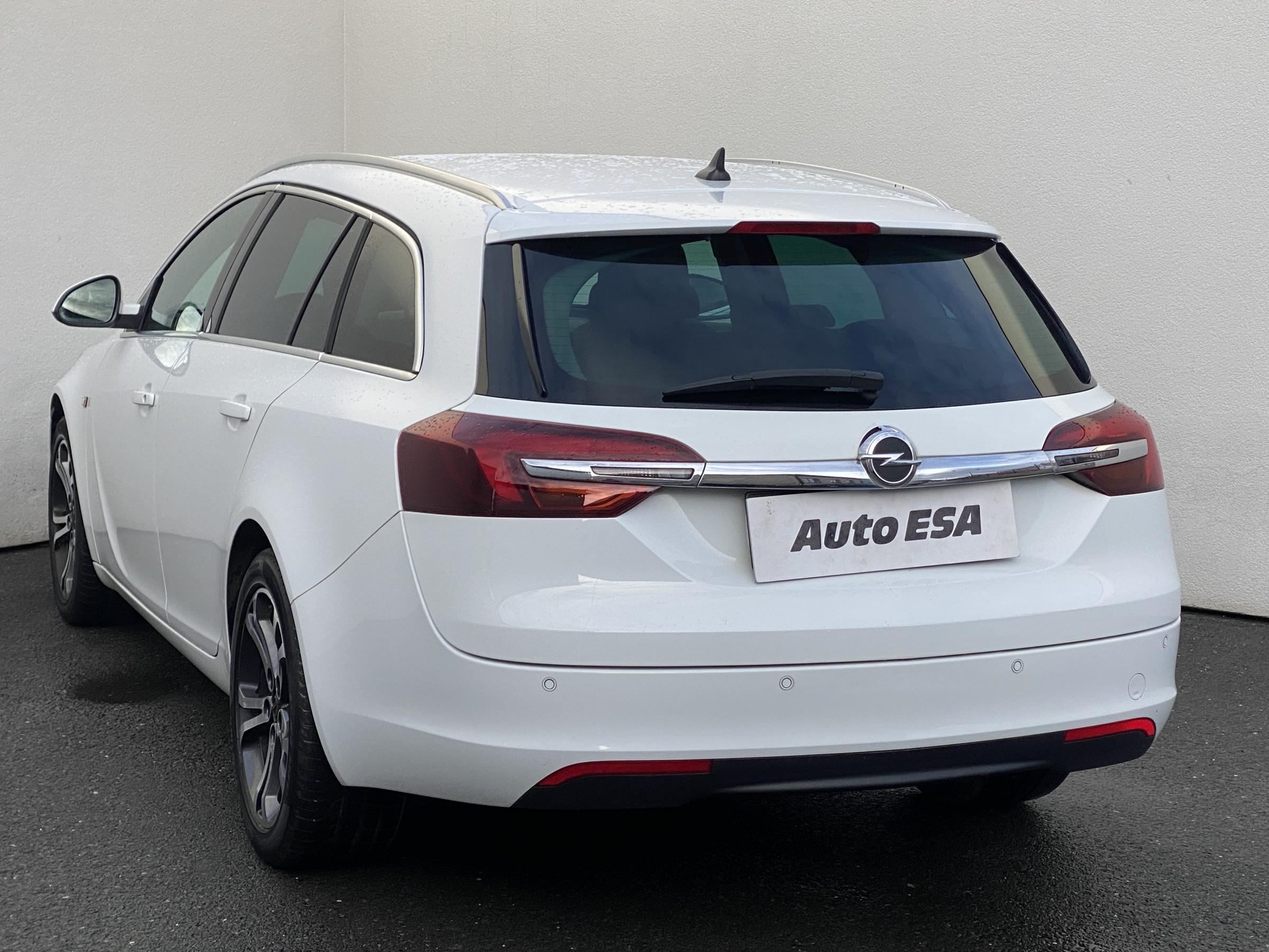 Opel Insignia, 2015 - pohled č. 6