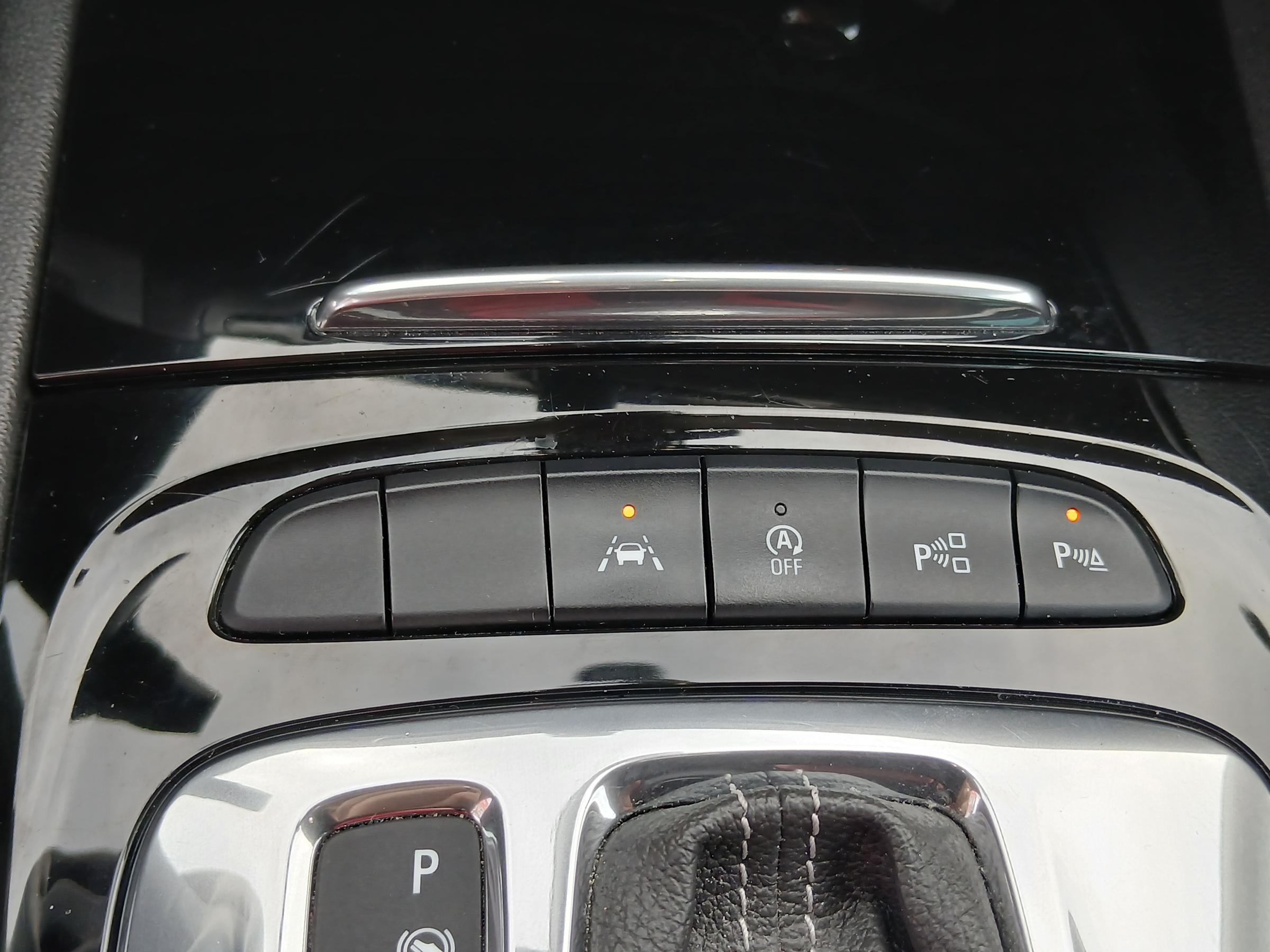 Opel Insignia, 2018 - pohled č. 21