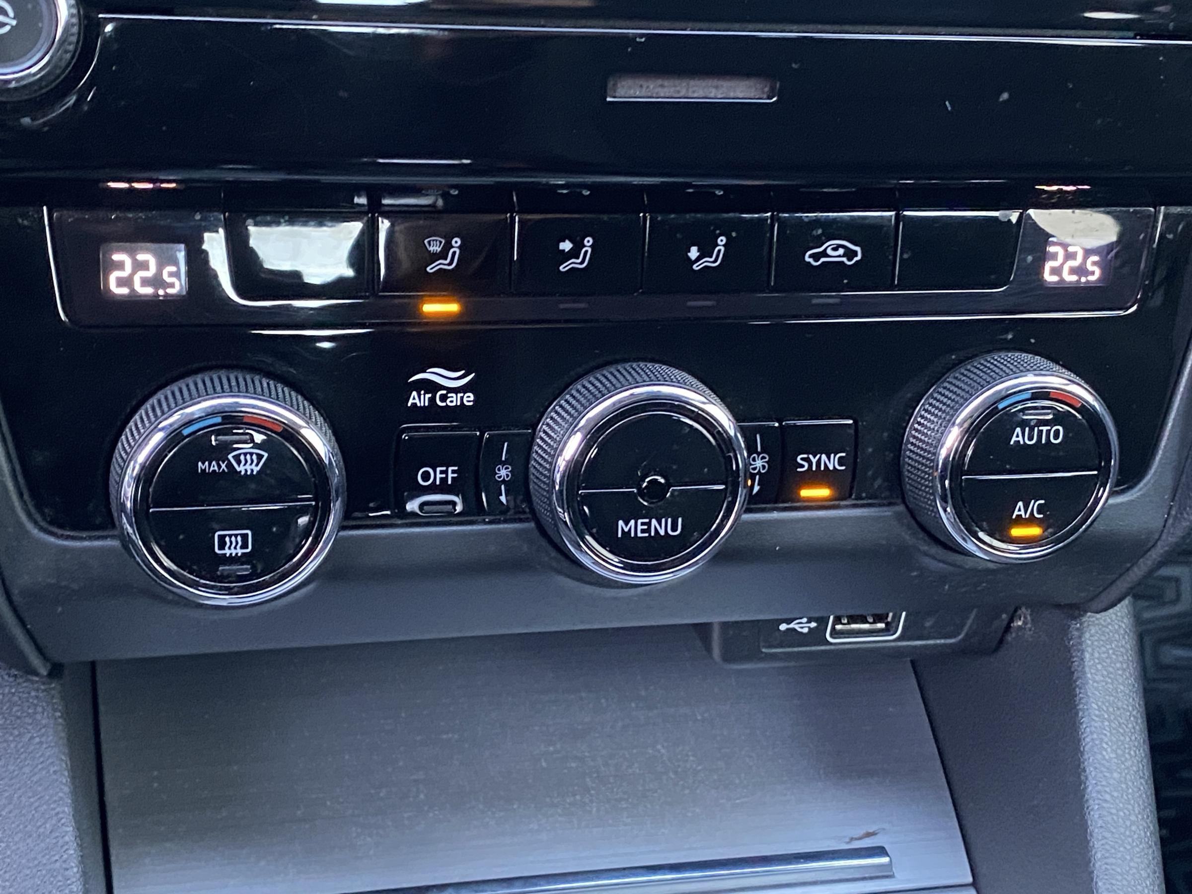 Škoda Octavia III, 2018 - pohled č. 16