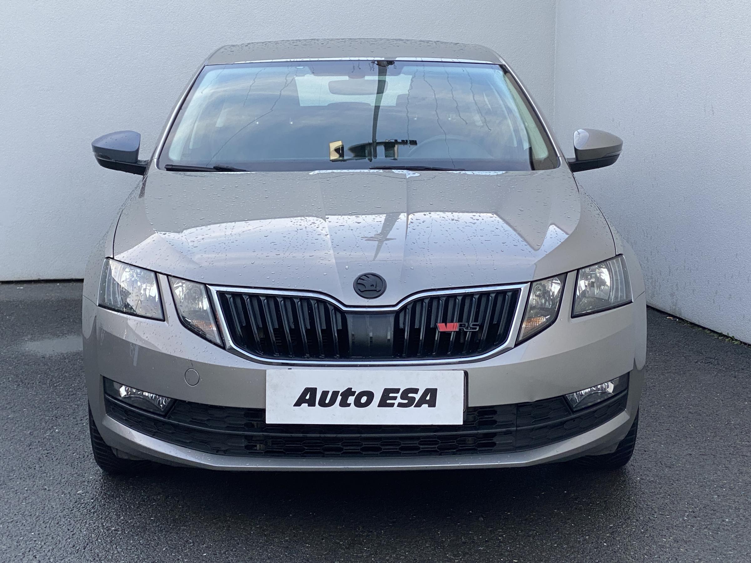 Škoda Octavia III, 2018 - pohled č. 2